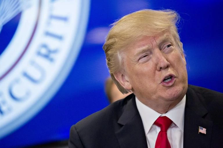 «Άκυρο» από τους Δημάρχους των μεγάλων πόλεων για την παρέλαση που ονειρεύεται ο Τραμπ